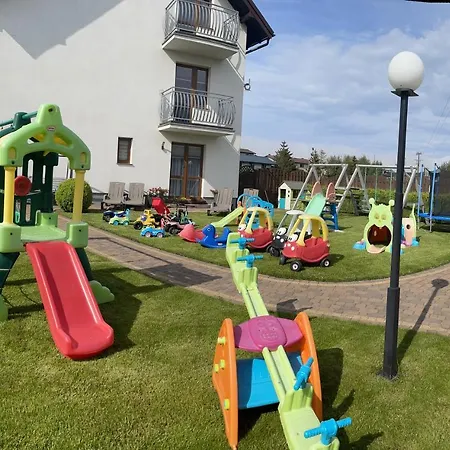 Barka Pokoje I Homestay Karwia