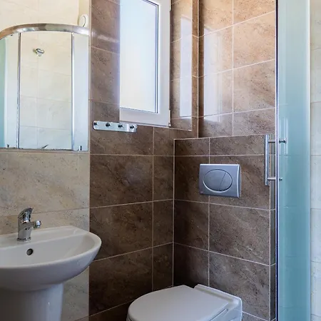 Barka - I Blisko Plazy Rum i privatbostad Karwia