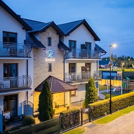 Barka - I Blisko Plazy Karwia