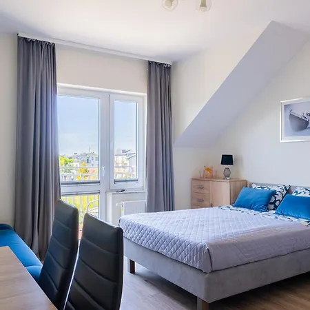 Barka - I Blisko Plazy Karwia