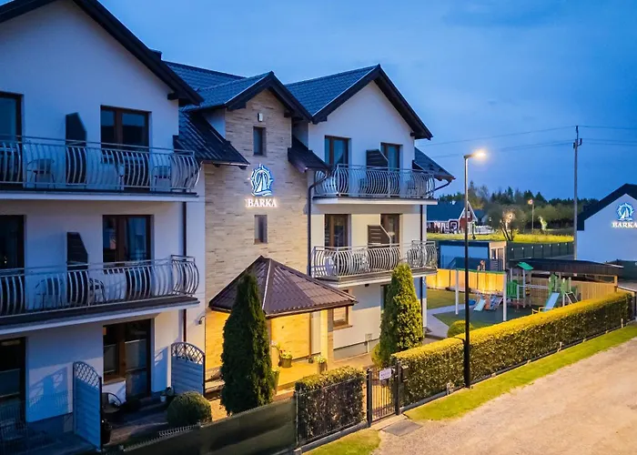 Barka - I Blisko Plazy Karwia