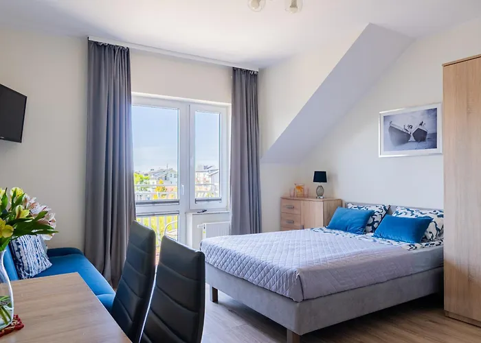 Barka - I Blisko Plazy Karwia