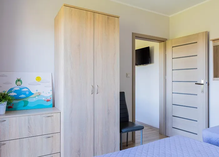 Barka - I Blisko Plazy * Karwia