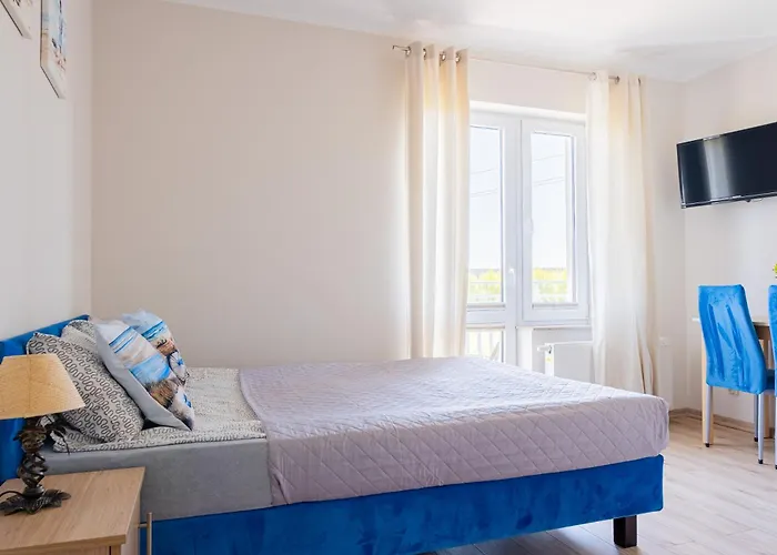 Barka - I Blisko Plazy * Karwia