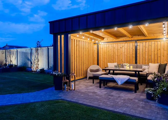 Barka - I Blisko Plazy * Karwia